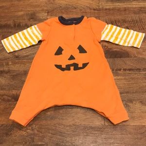 3/$20 🎃 Jack-o-lantern Baby 0-3M Outfit